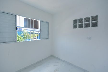 Casa para alugar com 1 quarto, 35m² em Vila Santa Maria, São Paulo