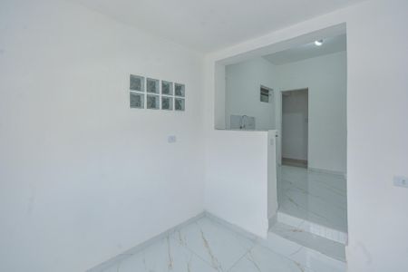 Casa para alugar com 1 quarto, 35m² em Vila Santa Maria, São Paulo