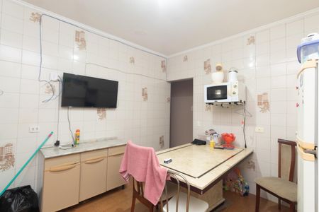 Casa para alugar com 173m², 4 quartos e 2 vagas Casa para alugar com 173m², 4 quartos e 2 vagasCozinha casa 1