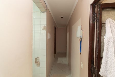 Casa para alugar com 173m², 4 quartos e 2 vagas Casa para alugar com 173m², 4 quartos e 2 vagasCorredor