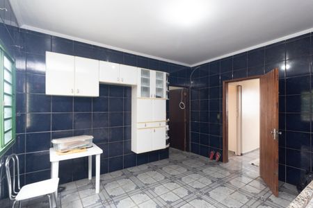 Casa para alugar com 173m², 4 quartos e 2 vagas Casa para alugar com 173m², 4 quartos e 2 vagasCozinha casa 2