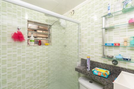 Casa para alugar com 173m², 4 quartos e 2 vagas Casa para alugar com 173m², 4 quartos e 2 vagasBanheiro casa 1