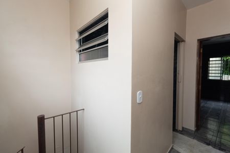 Casa para alugar com 173m², 4 quartos e 2 vagas Casa para alugar com 173m², 4 quartos e 2 vagasHall