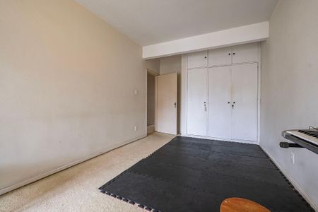 Apartamento à venda com 186m², 3 quartos e 1 vaga Apartamento à venda com 186m², 3 quartos e 1 vagaSuíte