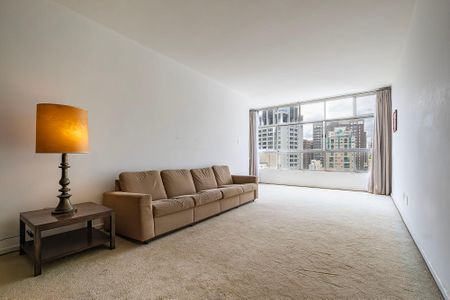 Sala de apartamento à venda com 3 quartos, 186m² em Jardim Europa, São Paulo