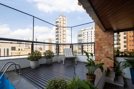 Apartamento para alugar com 250m², 5 quartos e 3 vagasVaranda