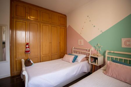 Apartamento para alugar com 250m², 5 quartos e 3 vagasSuíte 2