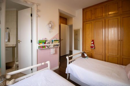 Apartamento para alugar com 250m², 5 quartos e 3 vagasSuíte 2