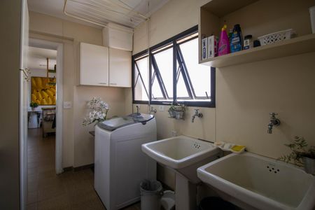 Apartamento para alugar com 250m², 5 quartos e 3 vagasÁrea de Serviço