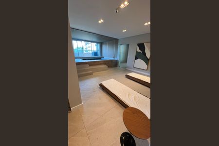 Apartamento para alugar com 68m², 2 quartos e 1 vaga