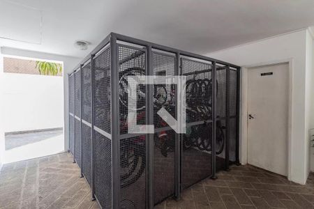 Apartamento para alugar com 110m², 3 quartos e 2 vagas Apartamento para alugar com 110m², 3 quartos e 2 vagasÁrea Comum