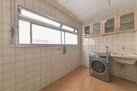 Apartamento para alugar com 110m², 3 quartos e 2 vagas Apartamento para alugar com 110m², 3 quartos e 2 vagasLavanderia