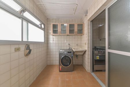 Apartamento para alugar com 110m², 3 quartos e 2 vagas Apartamento para alugar com 110m², 3 quartos e 2 vagasLavanderia