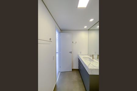 Banheiro de apartamento para alugar com 1 quarto, 29m² em Brás, São Paulo
