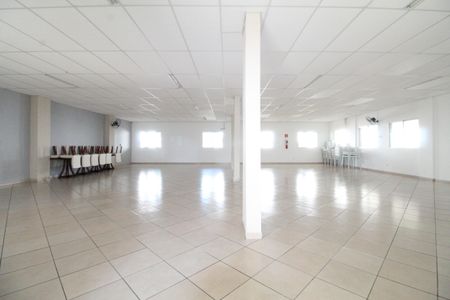 Apartamento para alugar com 68m², 2 quartos e 1 vagaÁrea comum - Salão de festas