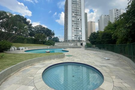 Apartamento à venda com 96m², 3 quartos e 1 vaga