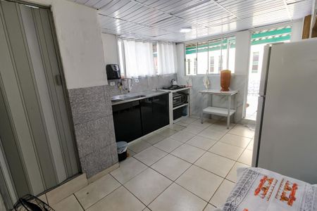 Casa para alugar com 101m², 3 quartos e 1 vagaCozinha - Armários