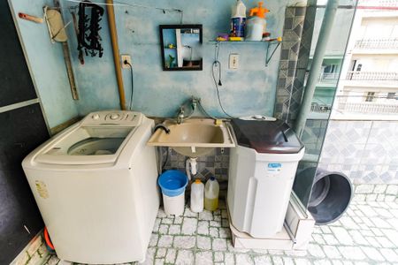 Casa para alugar com 101m², 3 quartos e 1 vagaDetalhe da area de serviço