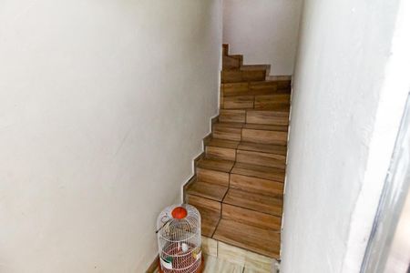 Casa para alugar com 101m², 3 quartos e 1 vagaEscada acesso - Entrada