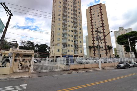 Apartamento para alugar com 60m², 2 quartos e 1 vagaFachada