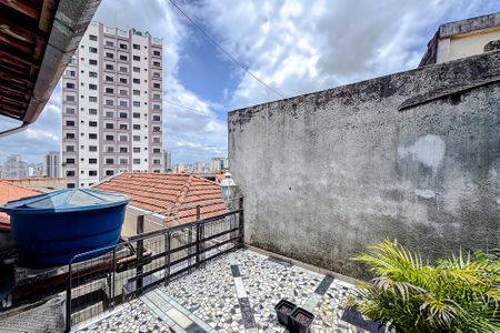 Casa para alugar com 170m², 4 quartos e 2 vagas Casa para alugar com 170m², 4 quartos e 2 vagasÁrea externa