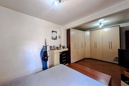 Casa para alugar com 170m², 4 quartos e 2 vagas Casa para alugar com 170m², 4 quartos e 2 vagasQuarto 1 - Suíte