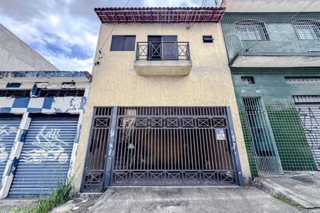 Casa para alugar com 170m², 4 quartos e 2 vagas Casa para alugar com 170m², 4 quartos e 2 vagasFachada - Plaquinha