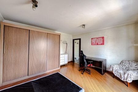 Casa para alugar com 170m², 4 quartos e 2 vagas Casa para alugar com 170m², 4 quartos e 2 vagasQuarto 4