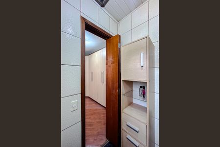 Casa para alugar com 170m², 4 quartos e 2 vagas Casa para alugar com 170m², 4 quartos e 2 vagasBanheiro da Suíte 1