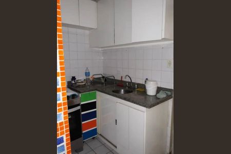 Cozinha de apartamento para alugar com 1 quarto, 37m² em Centro Histórico de São Paulo, São Paulo