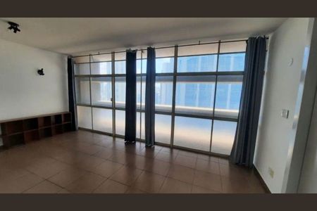 Apartamento para alugar com 37m², 1 quarto e sem vaga Apartamento para alugar com 37m², 1 quarto e sem vagaSala / Dormitório