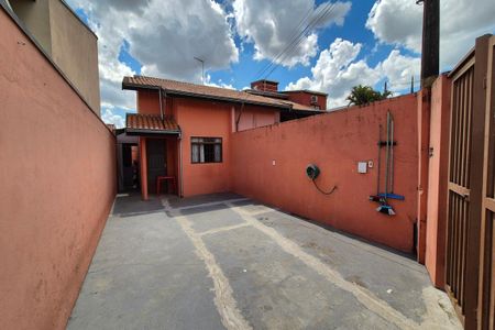 Casa à venda com 150m², 4 quartos e 4 vagas Casa à venda com 150m², 4 quartos e 4 vagasGaragem