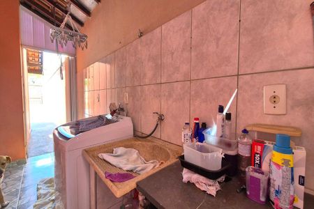 Casa à venda com 150m², 4 quartos e 4 vagas Casa à venda com 150m², 4 quartos e 4 vagasÁrea de Serviço