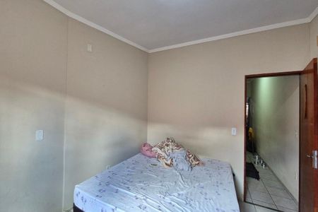 Casa à venda com 150m², 4 quartos e 4 vagas Casa à venda com 150m², 4 quartos e 4 vagasQuarto 1