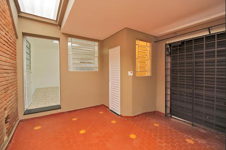 Casa para alugar com 106m², 2 quartos e 1 vaga