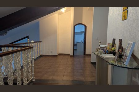 Casa à venda com 470m², 4 quartos e 4 vagasCorredor