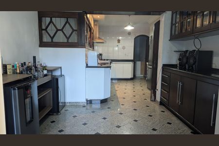 Casa à venda com 470m², 4 quartos e 4 vagasCozinha