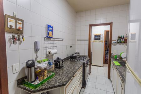 Apartamento à venda com 182m², 3 quartos e 2 vagas Apartamento à venda com 182m², 3 quartos e 2 vagasCozinha