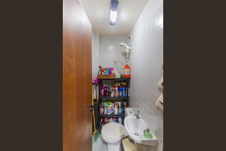 Apartamento à venda com 182m², 3 quartos e 2 vagas Apartamento à venda com 182m², 3 quartos e 2 vagasBanheiro de serviço