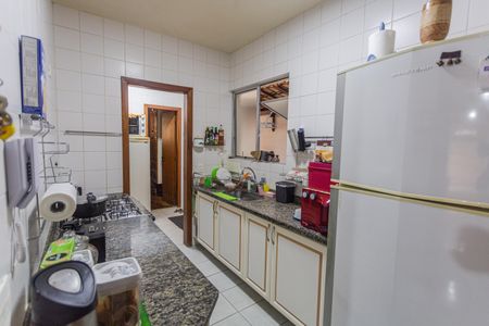 Apartamento à venda com 182m², 3 quartos e 2 vagas Apartamento à venda com 182m², 3 quartos e 2 vagasCozinha