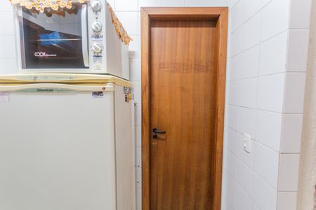 Apartamento à venda com 182m², 3 quartos e 2 vagas Apartamento à venda com 182m², 3 quartos e 2 vagasQuarto de Serviço