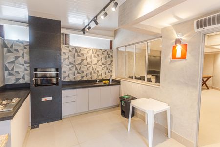 Apartamento à venda com 182m², 3 quartos e 2 vagas Apartamento à venda com 182m², 3 quartos e 2 vagasÁrea comum - Churrasqueira