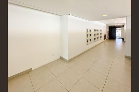Apartamento para alugar com 83m², 2 quartos e 1 vagaHall de entrada