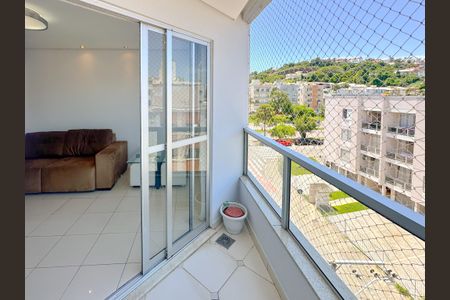 Apartamento para alugar com 83m², 2 quartos e 1 vagaVaranda da Sala