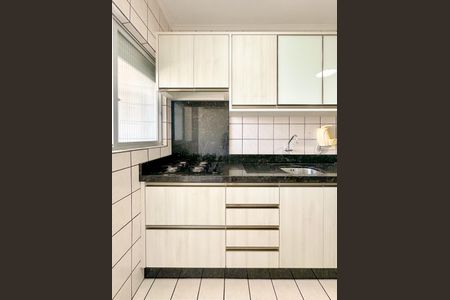 Apartamento para alugar com 83m², 2 quartos e 1 vagaCozinha