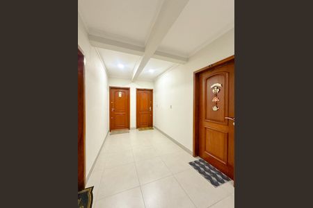 Apartamento para alugar com 83m², 2 quartos e 1 vagaHall social
