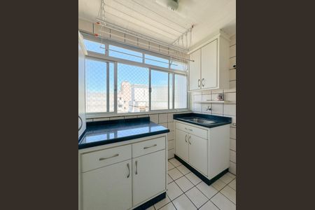 Apartamento para alugar com 83m², 2 quartos e 1 vagaÁrea de Serviço