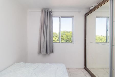 Quarto 1 de apartamento para alugar com 2 quartos, 55m² em Vila Nova, Porto Alegre
