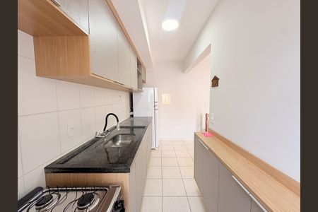 Apartamento à venda com 53m², 2 quartos e 2 vagasCozinha