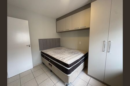 Apartamento à venda com 53m², 2 quartos e 2 vagasQuarto 2